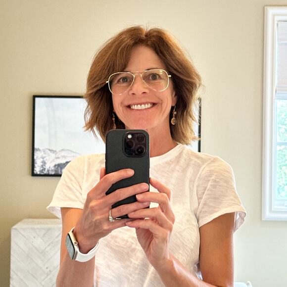 VIRGINS SAINTS & ANGELS VSA Magdalena Sacred Heart Earrings Gold & Pacific Opal - Picture 5 of 8